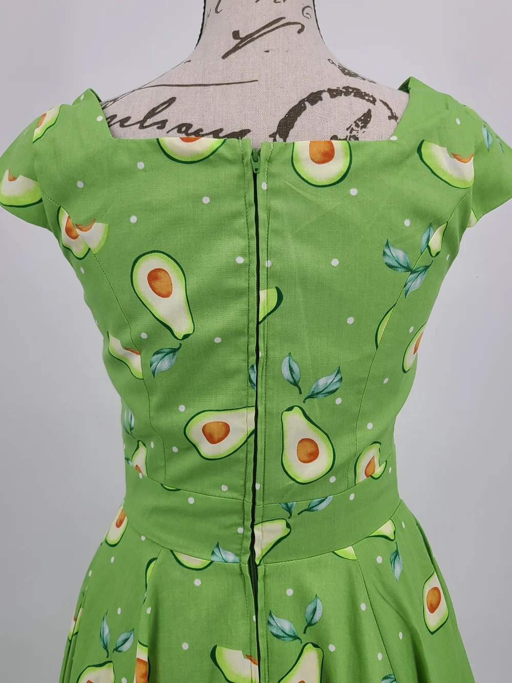 Unique Vintage's Magnolia Place Avocado Print Cotton Midi Dress Size XS - Picture 6 of 12